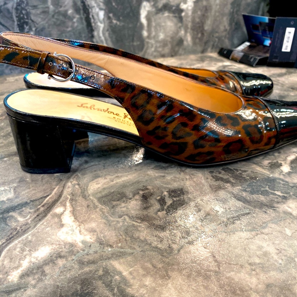 Salvatore Ferragamo Animal-print sling back